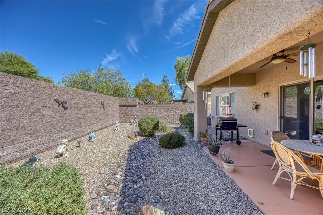 6044 Tokara Avenue Las Vegas NV 89122