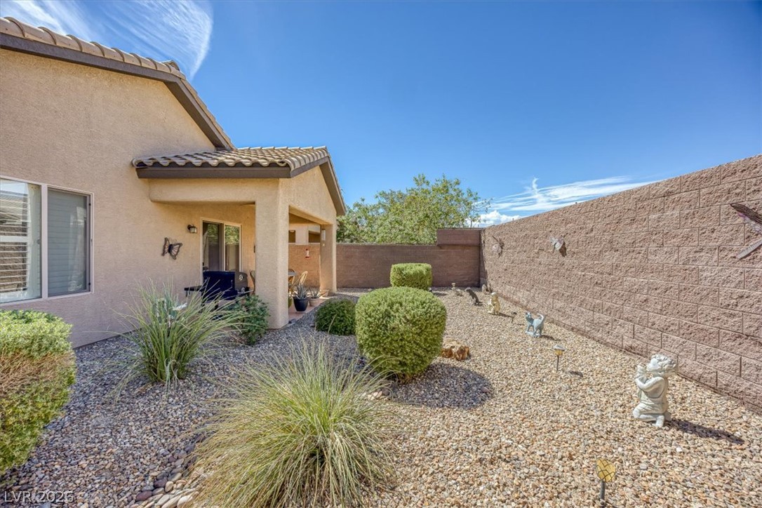 6044 Tokara Avenue Las Vegas NV 89122