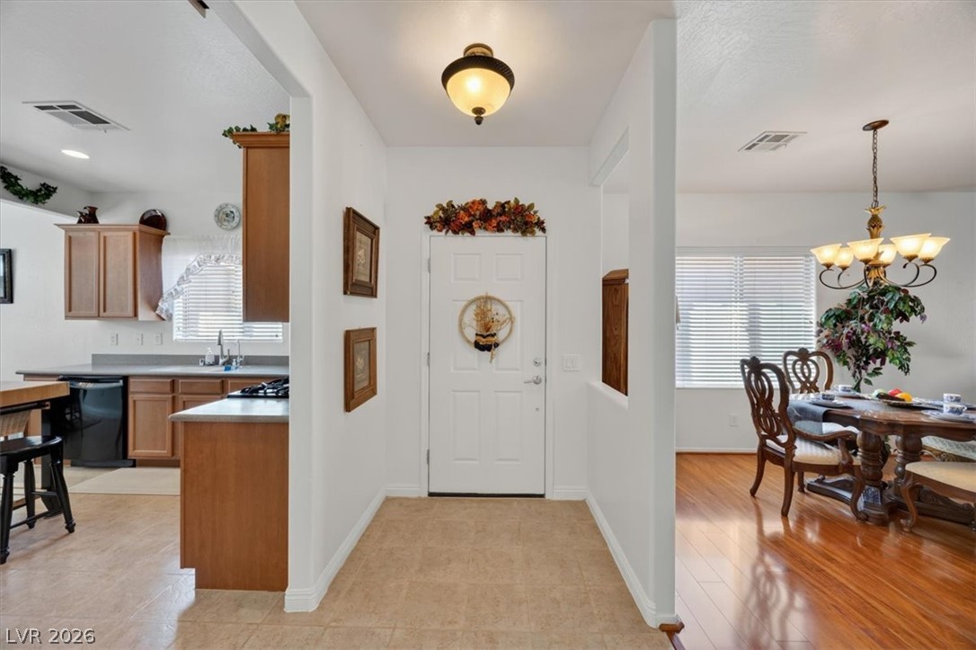 6044 Tokara Avenue Las Vegas NV 89122