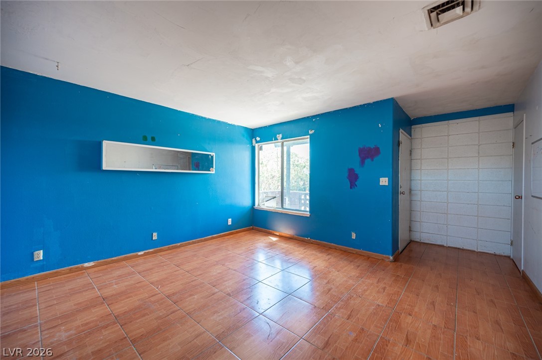 209 East Van Wagenen Street Henderson NV 89015