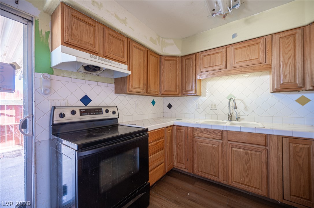 209 East Van Wagenen Street Henderson NV 89015