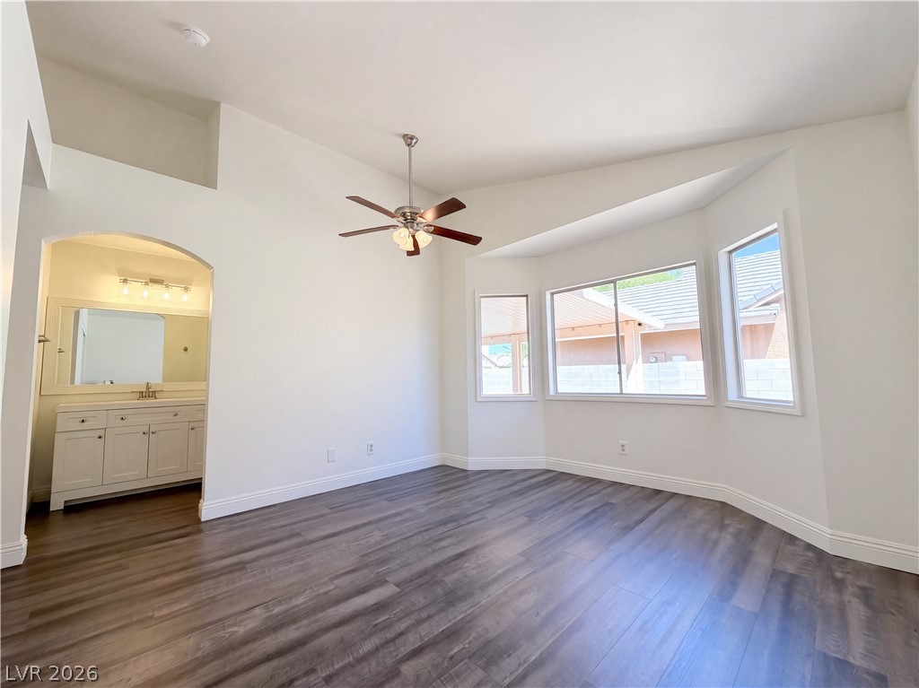 6212 Warm River Road Las Vegas NV 89108