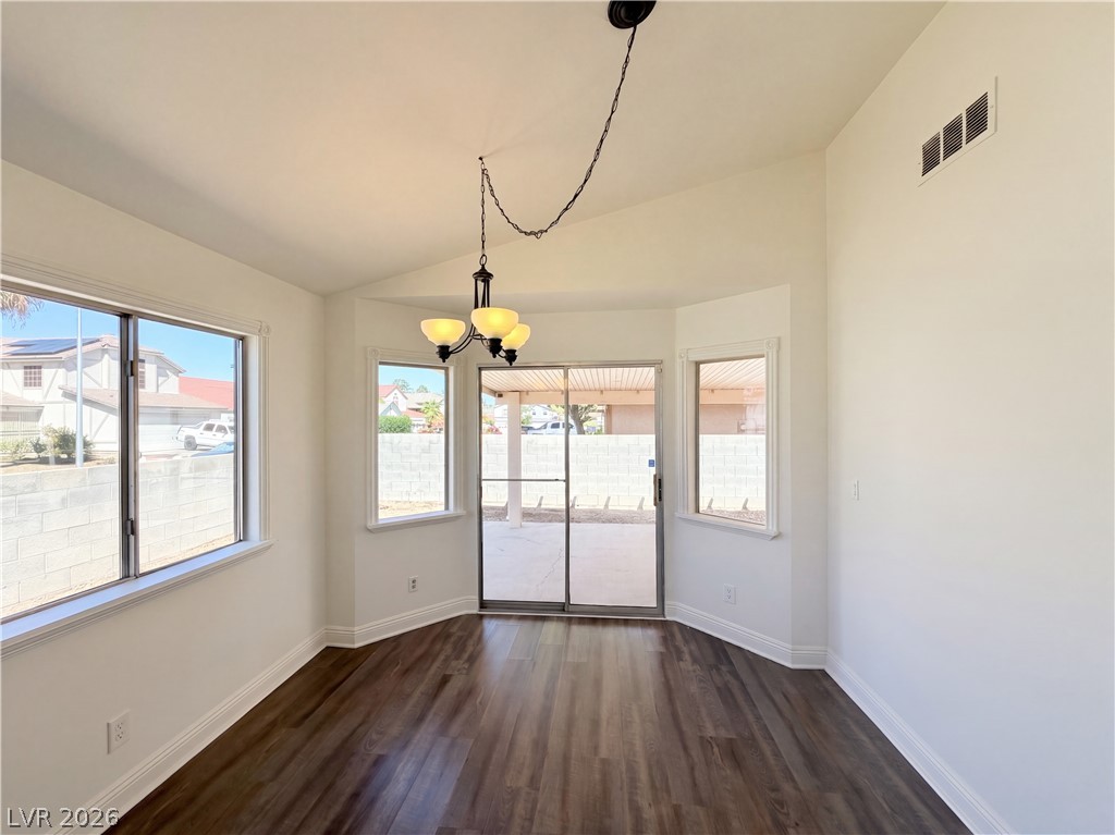 6212 Warm River Road Las Vegas NV 89108