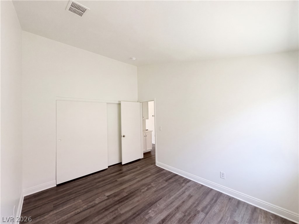 6212 Warm River Road Las Vegas NV 89108