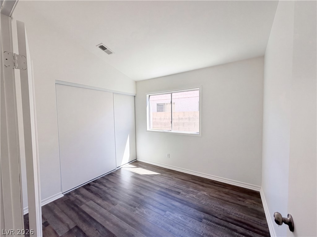 6212 Warm River Road Las Vegas NV 89108