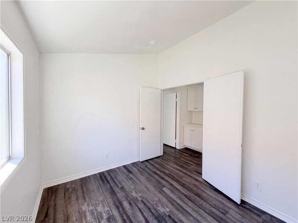 6212 Warm River Road Las Vegas NV 89108