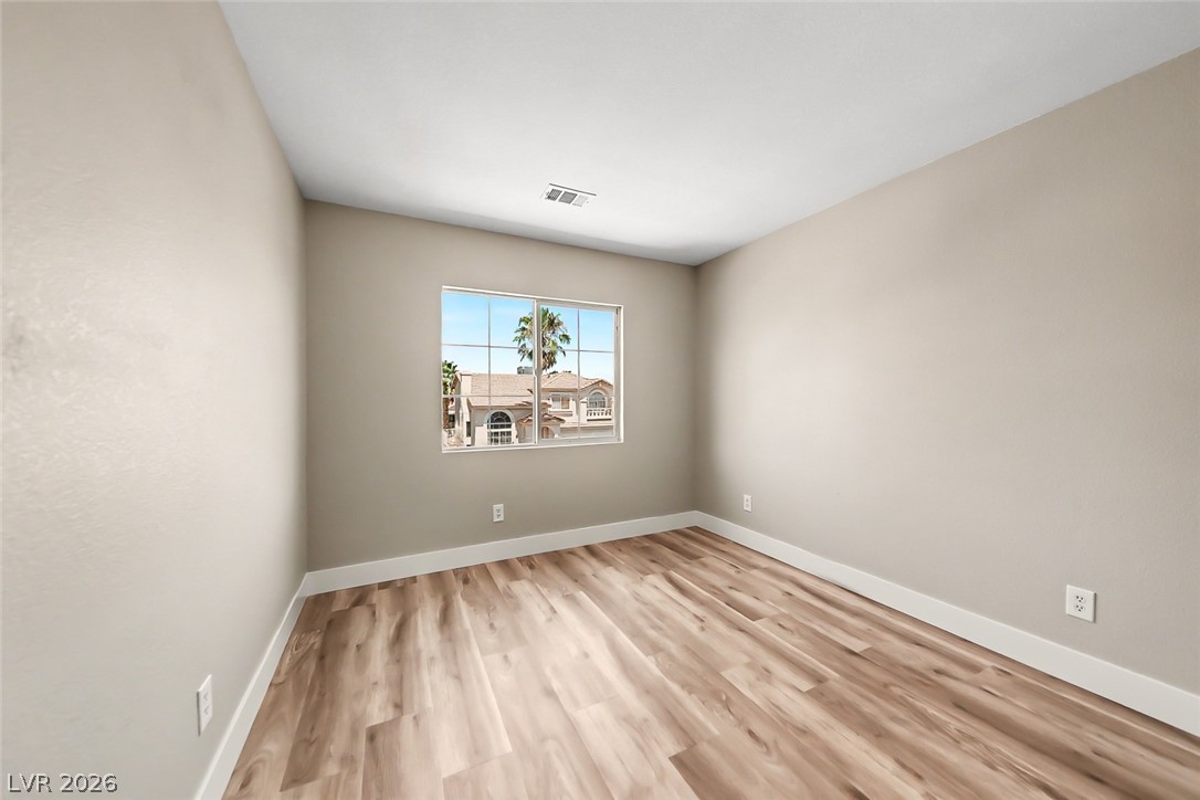 8753 Harvest Valley Avenue Las Vegas NV 89129