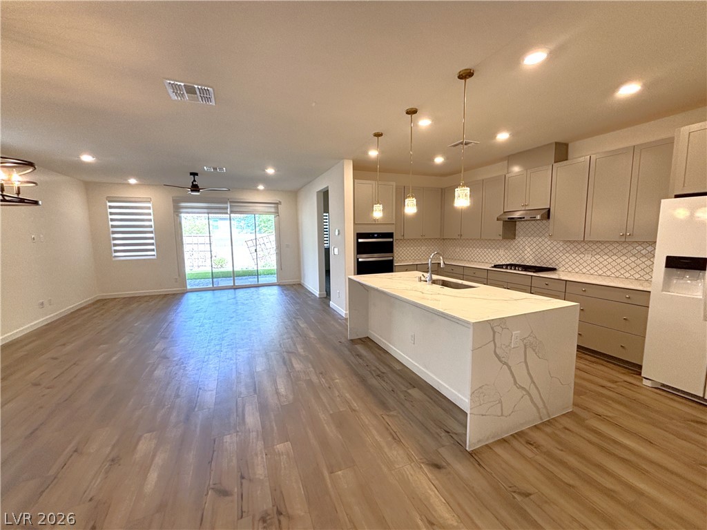 8948 Marigold Creek Street Las Vegas NV 89113