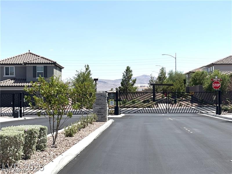 8948 Marigold Creek Street Las Vegas NV 89113