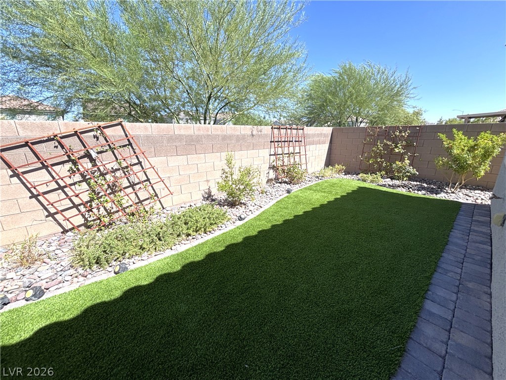 8948 Marigold Creek Street Las Vegas NV 89113