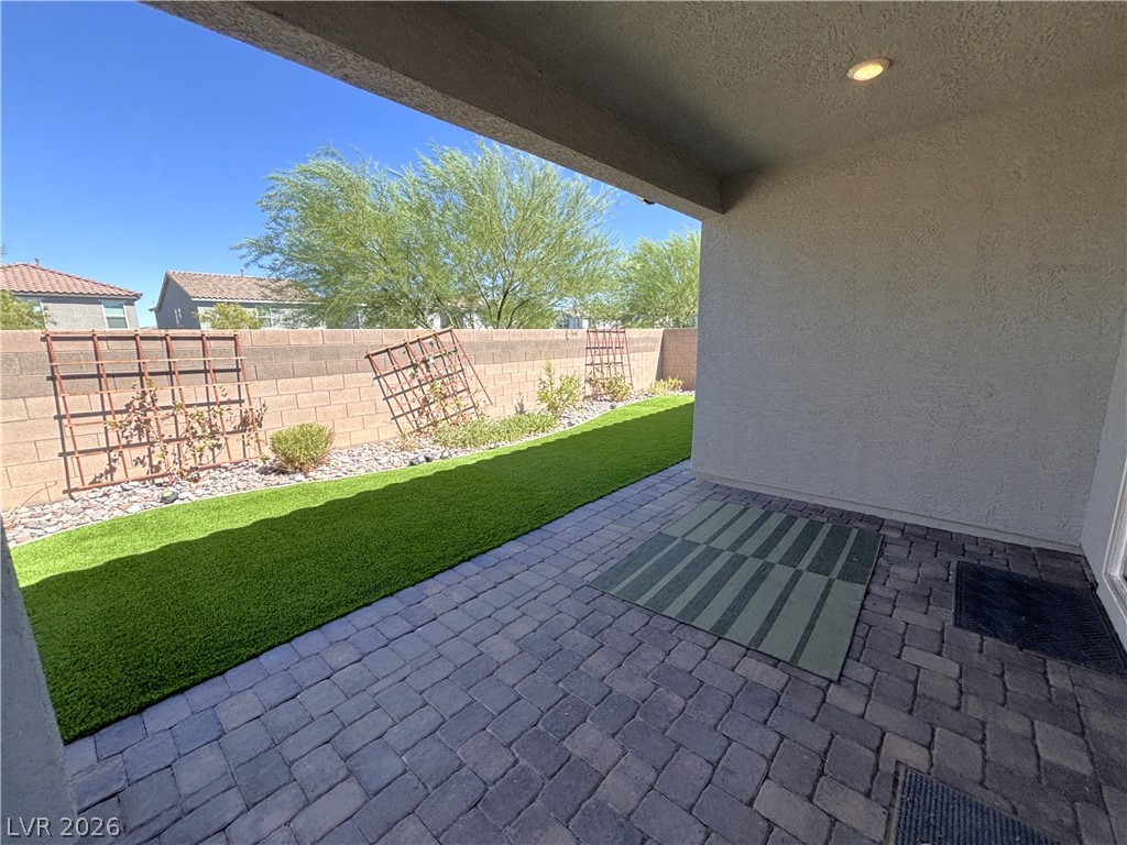 8948 Marigold Creek Street Las Vegas NV 89113