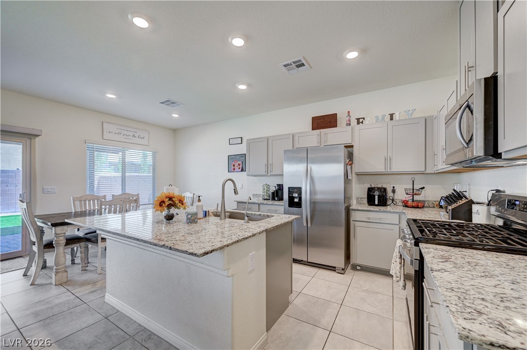 7617 Moore Creek Lane North Las Vegas NV 89084