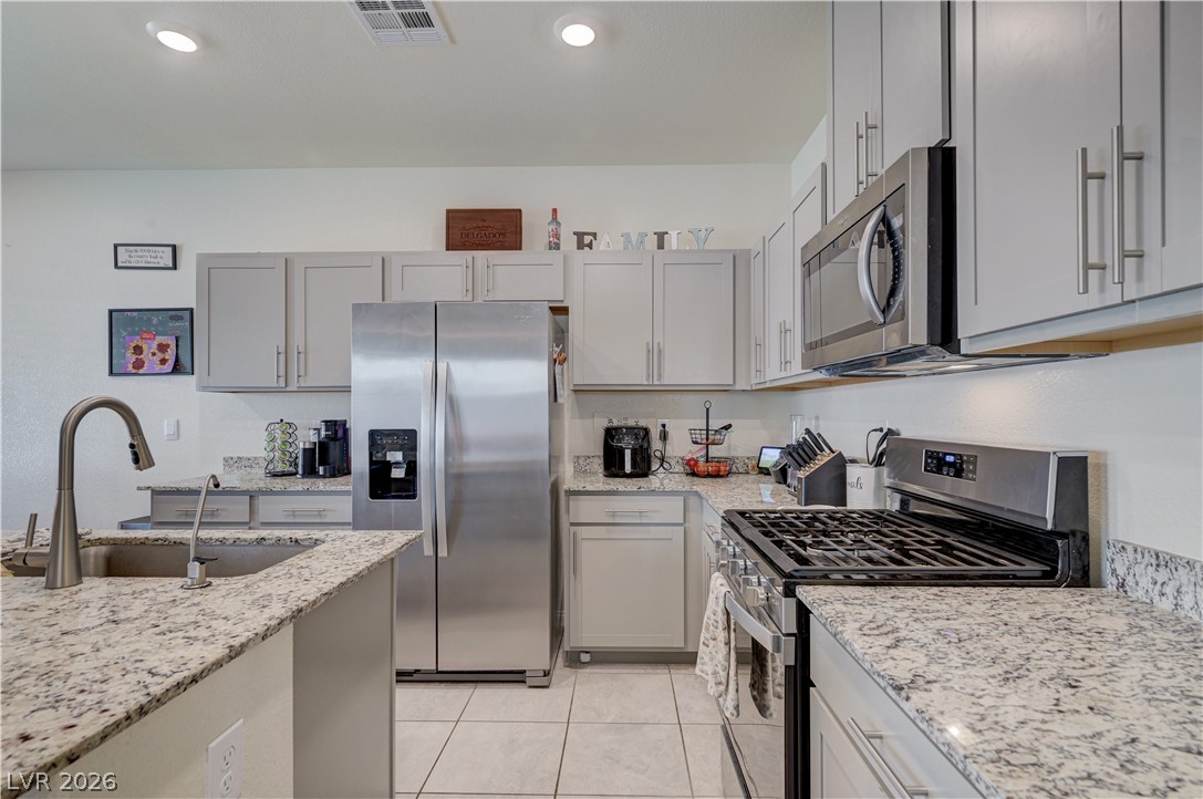 7617 Moore Creek Lane North Las Vegas NV 89084