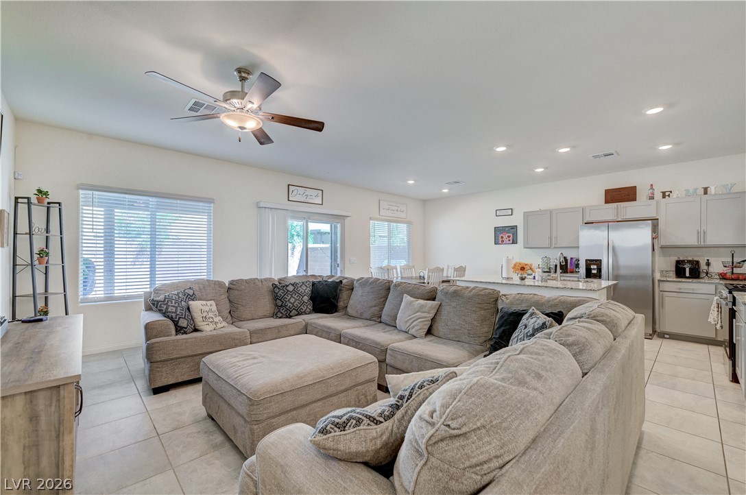 7617 Moore Creek Lane North Las Vegas NV 89084