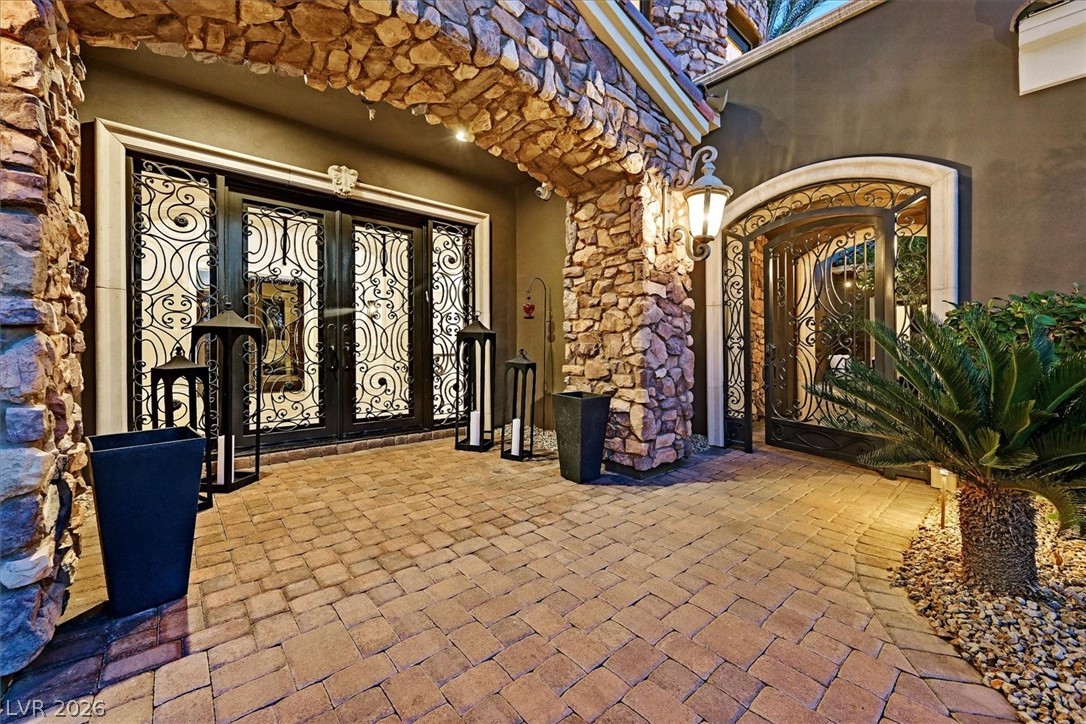 2990 Bella Kathryn Circle Las Vegas NV 89117