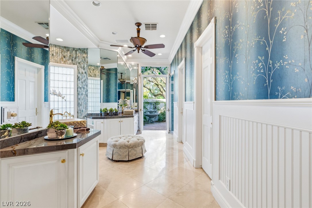 14 Innisbrook Avenue Las Vegas NV 89113