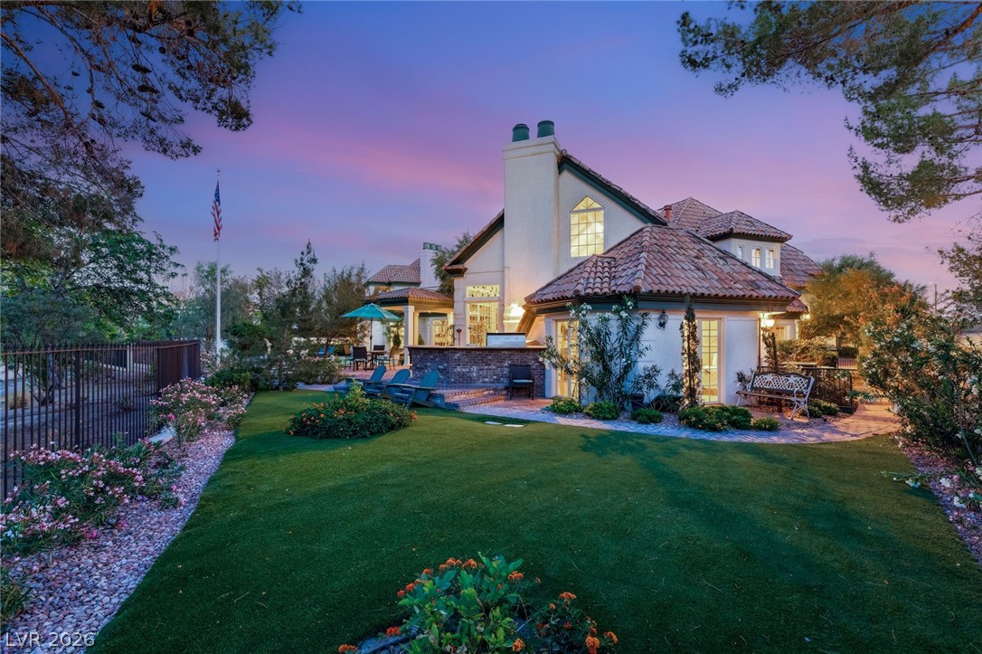 14 Innisbrook Avenue Las Vegas NV 89113