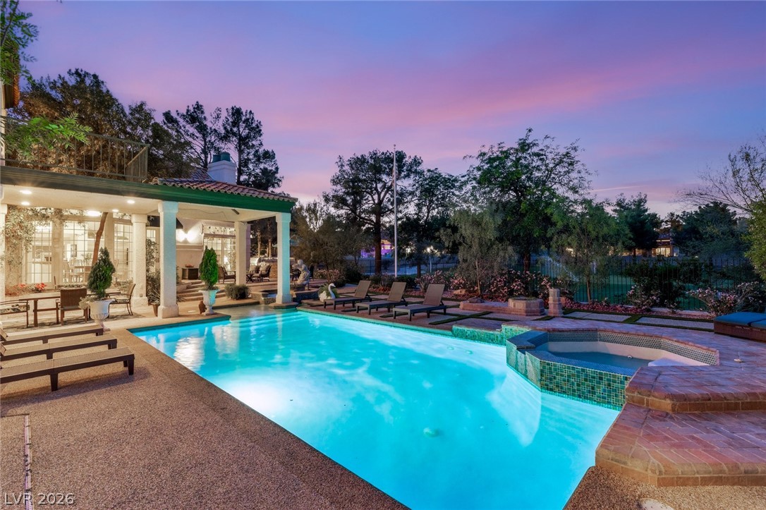 14 Innisbrook Avenue Las Vegas NV 89113