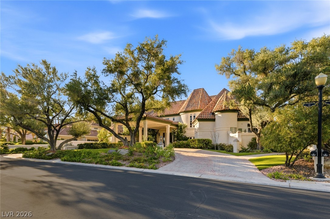 14 Innisbrook Avenue Las Vegas NV 89113