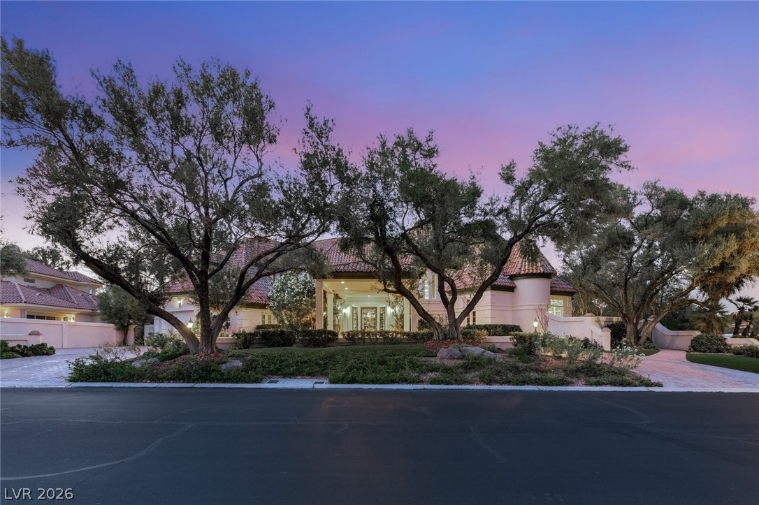 14 Innisbrook Avenue Las Vegas NV 89113