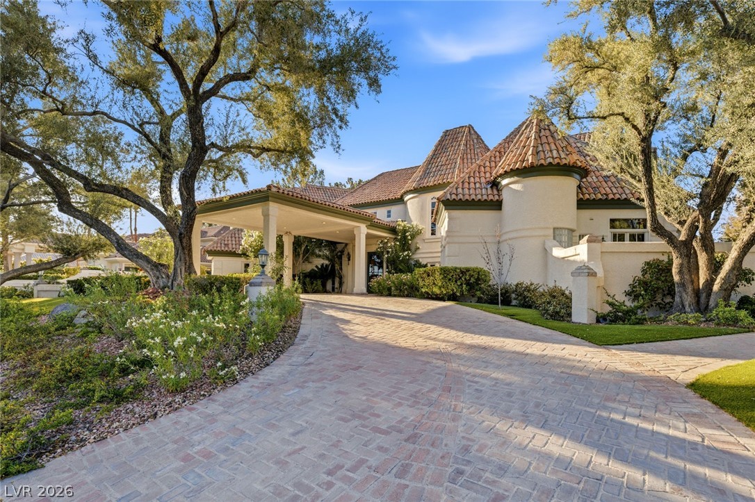 14 Innisbrook Avenue Las Vegas NV 89113