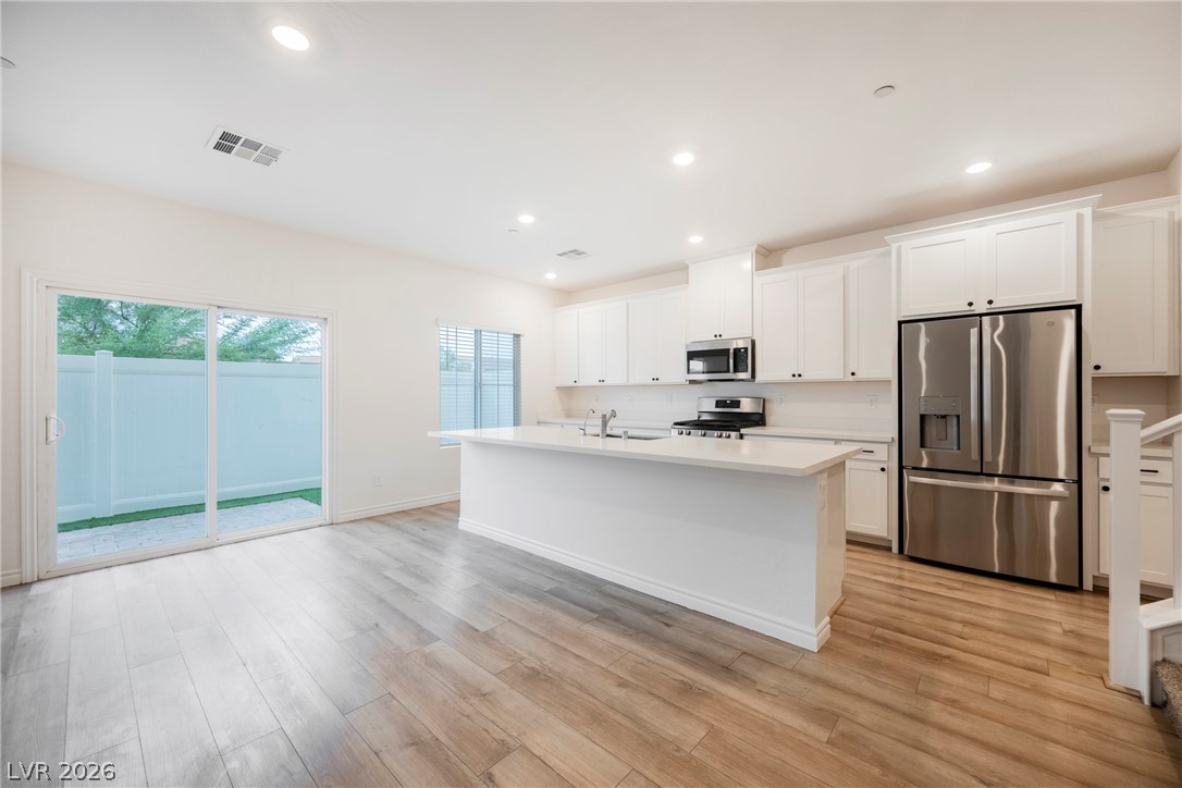 275 Callen Falls Avenue 2113 Henderson NV 89011