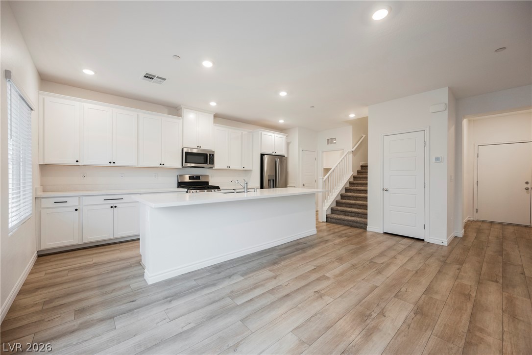275 Callen Falls Avenue 2113 Henderson NV 89011