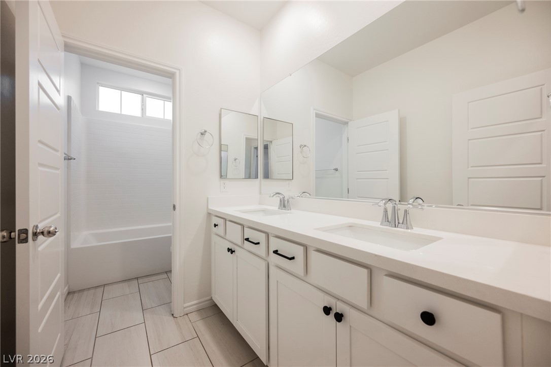 275 Callen Falls Avenue 2113 Henderson NV 89011