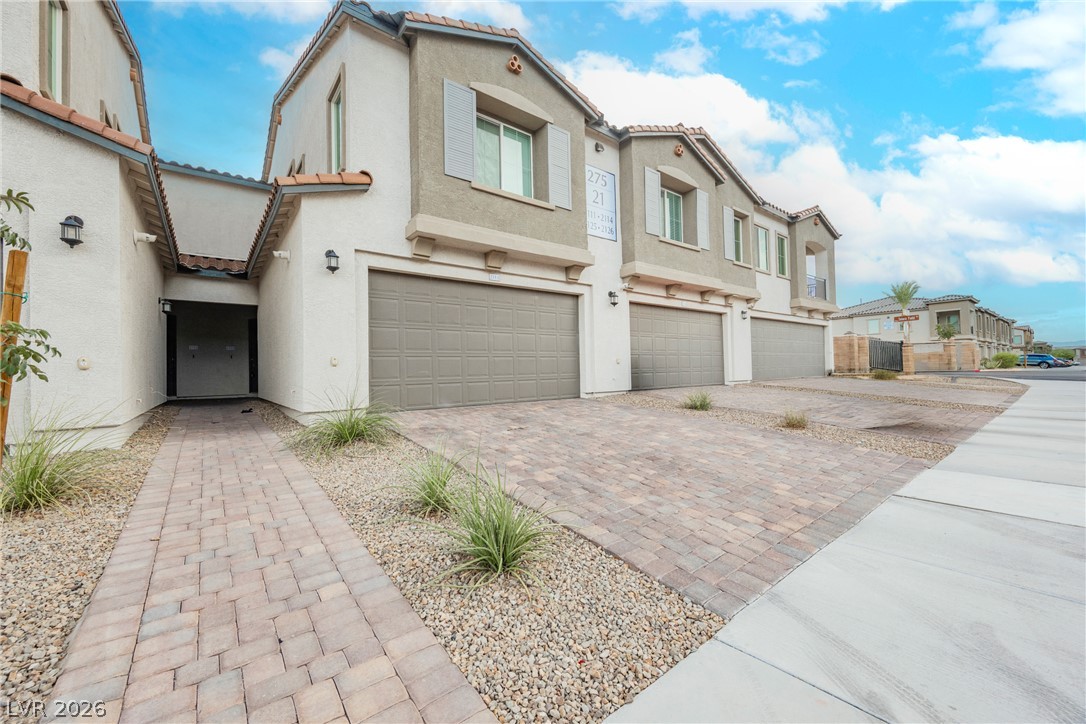 275 Callen Falls Avenue 2113 Henderson NV 89011