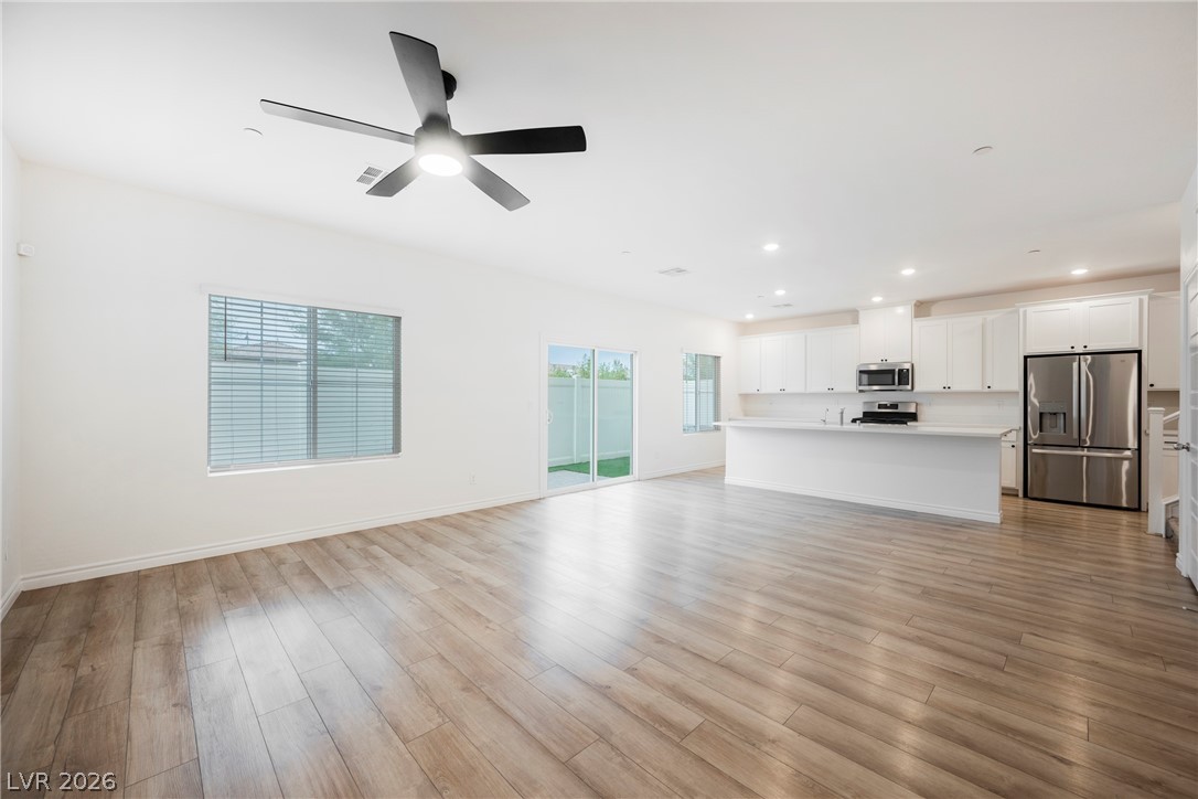 275 Callen Falls Avenue 2113 Henderson NV 89011