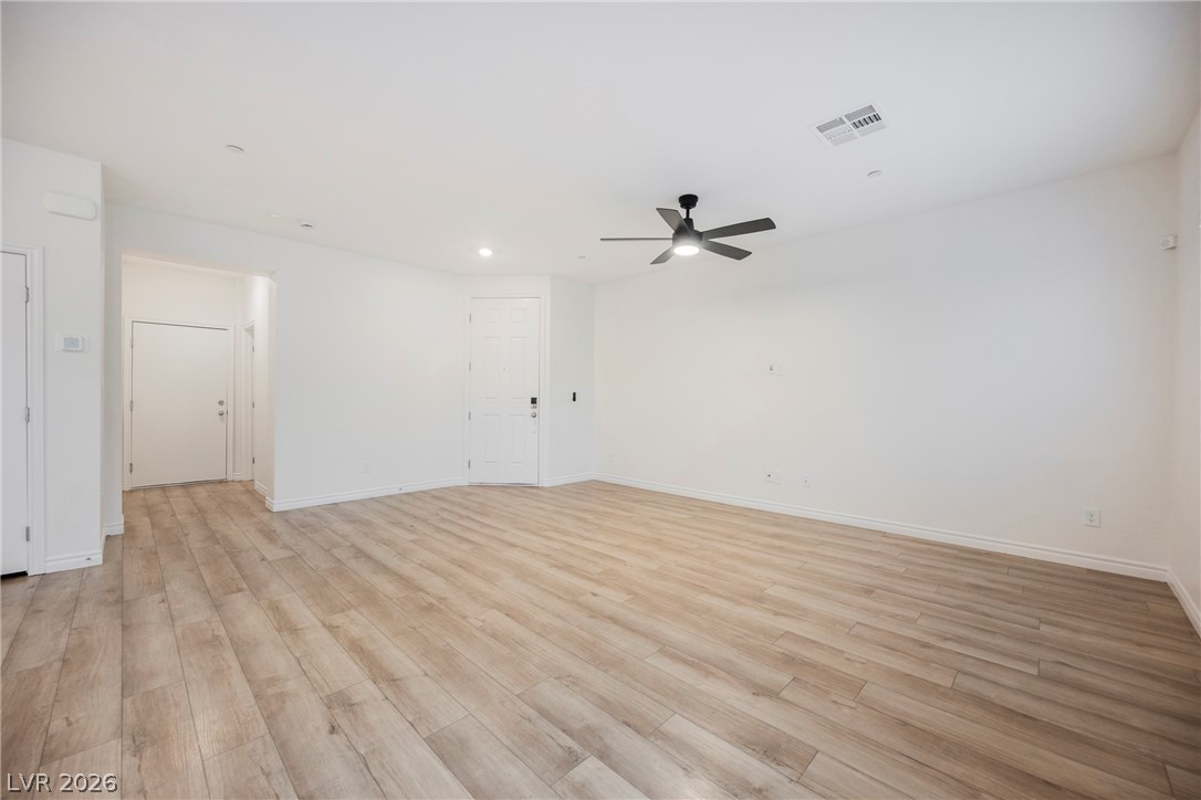 275 Callen Falls Avenue 2113 Henderson NV 89011