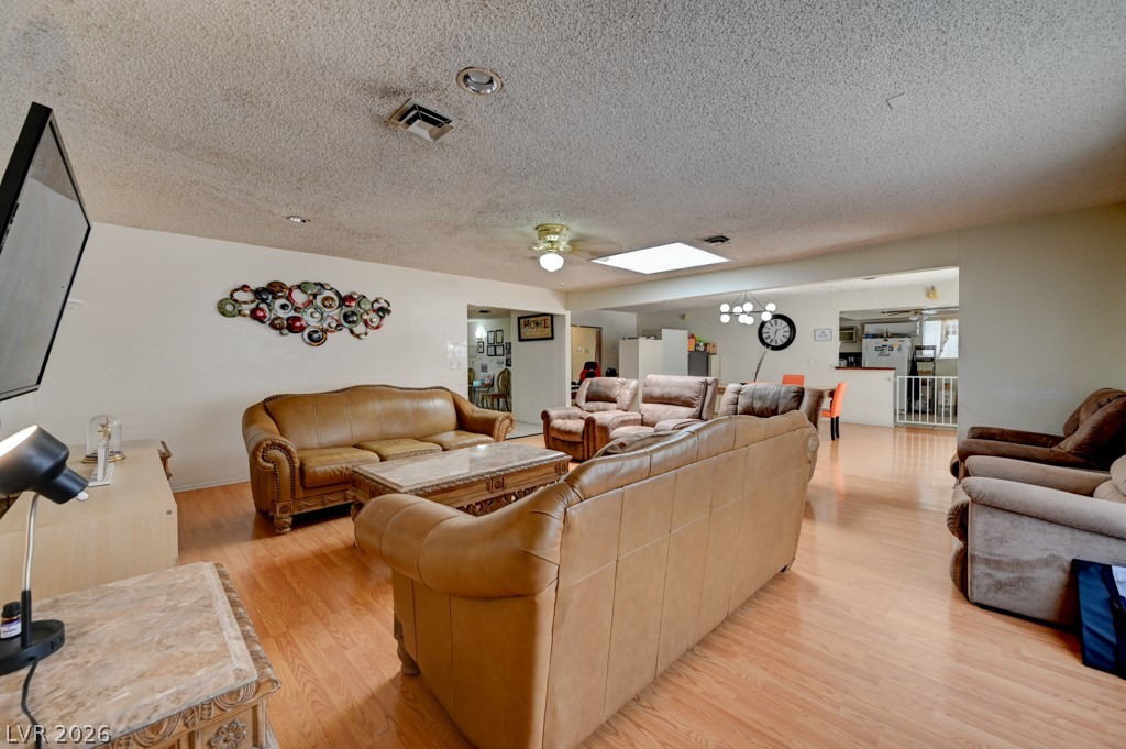 1951 Papago Lane Las Vegas NV 89169