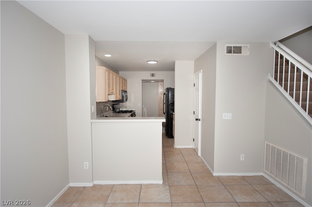 8444 Stoney Bluff Avenue Las Vegas NV 89129