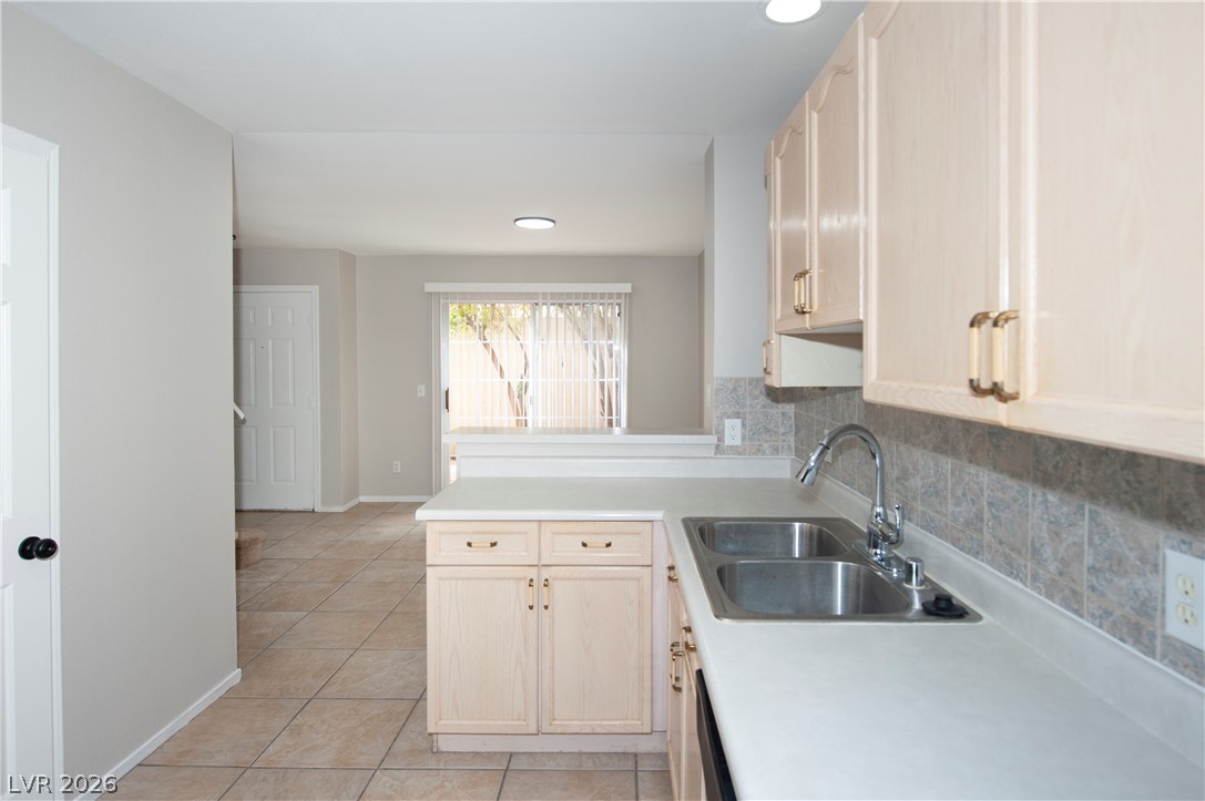 8444 Stoney Bluff Avenue Las Vegas NV 89129