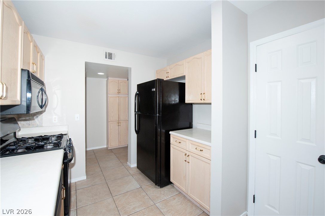 8444 Stoney Bluff Avenue Las Vegas NV 89129