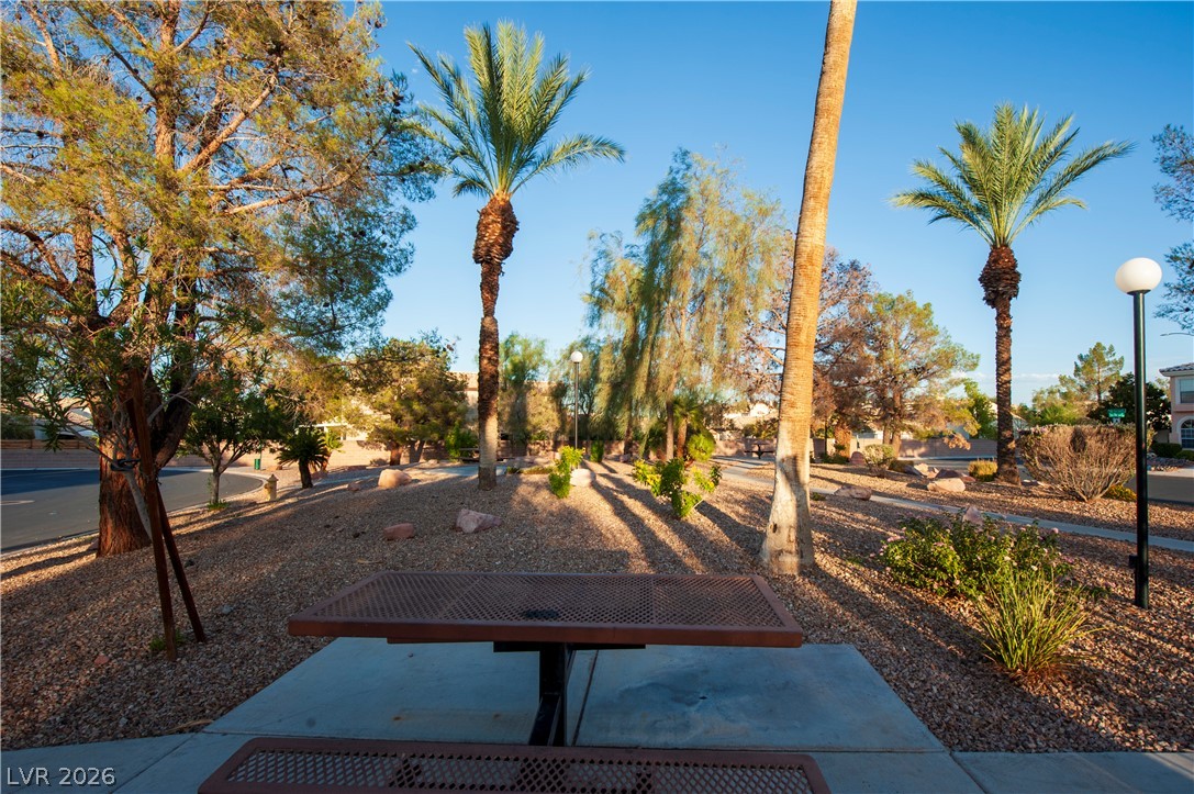 8444 Stoney Bluff Avenue Las Vegas NV 89129