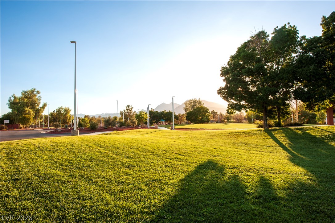 8444 Stoney Bluff Avenue Las Vegas NV 89129