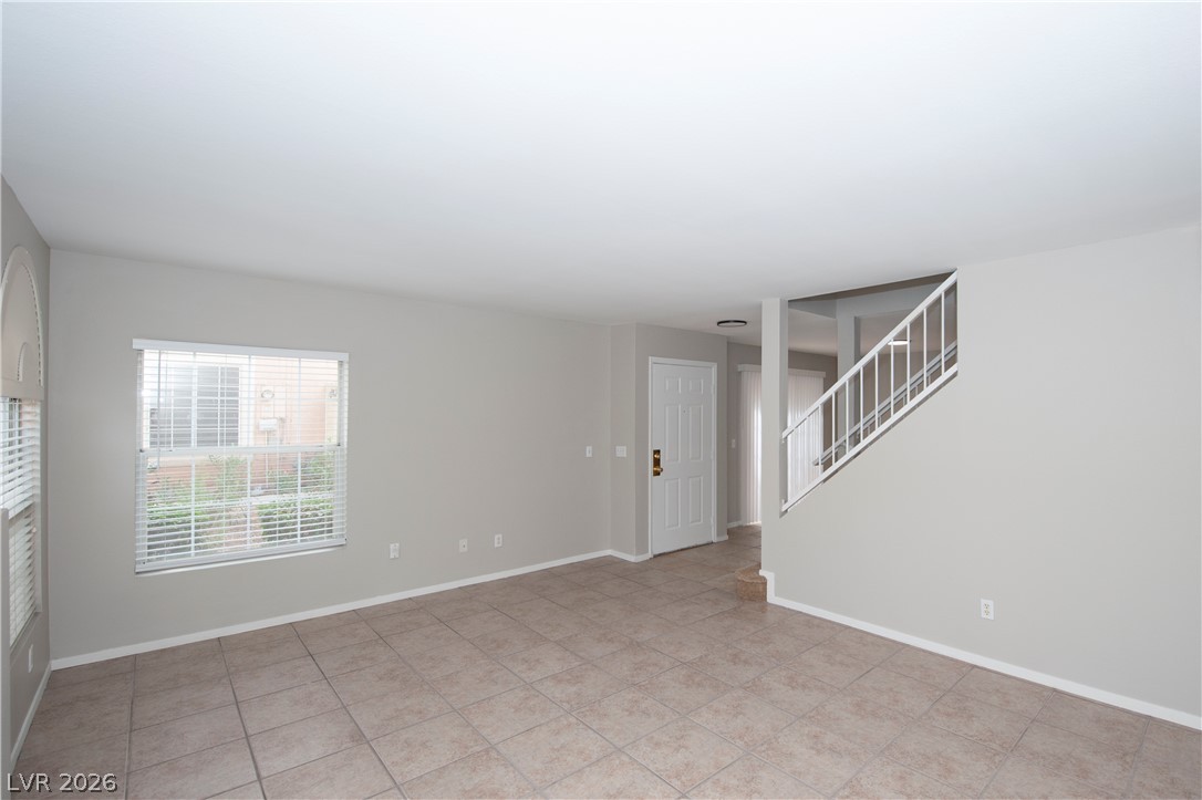 8444 Stoney Bluff Avenue Las Vegas NV 89129