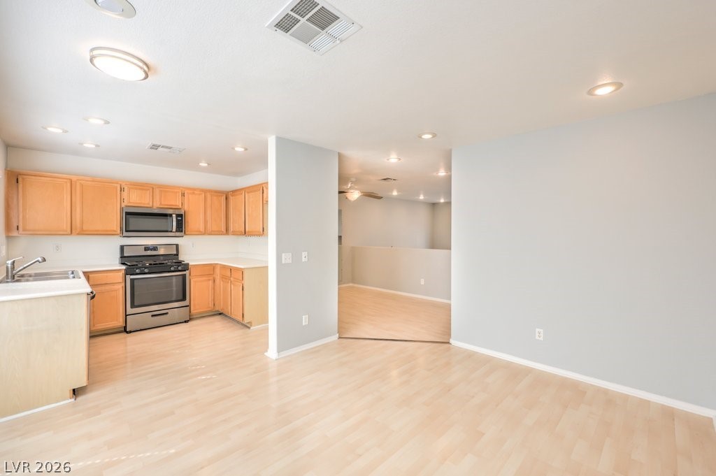1513 Couples Street Las Vegas NV 89128