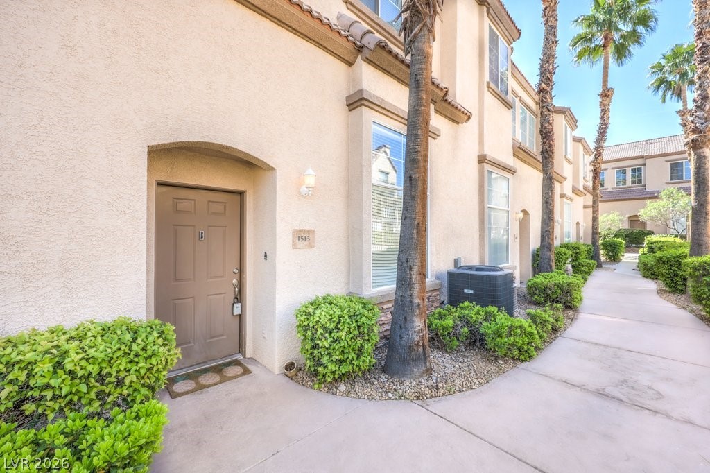 1513 Couples Street Las Vegas NV 89128