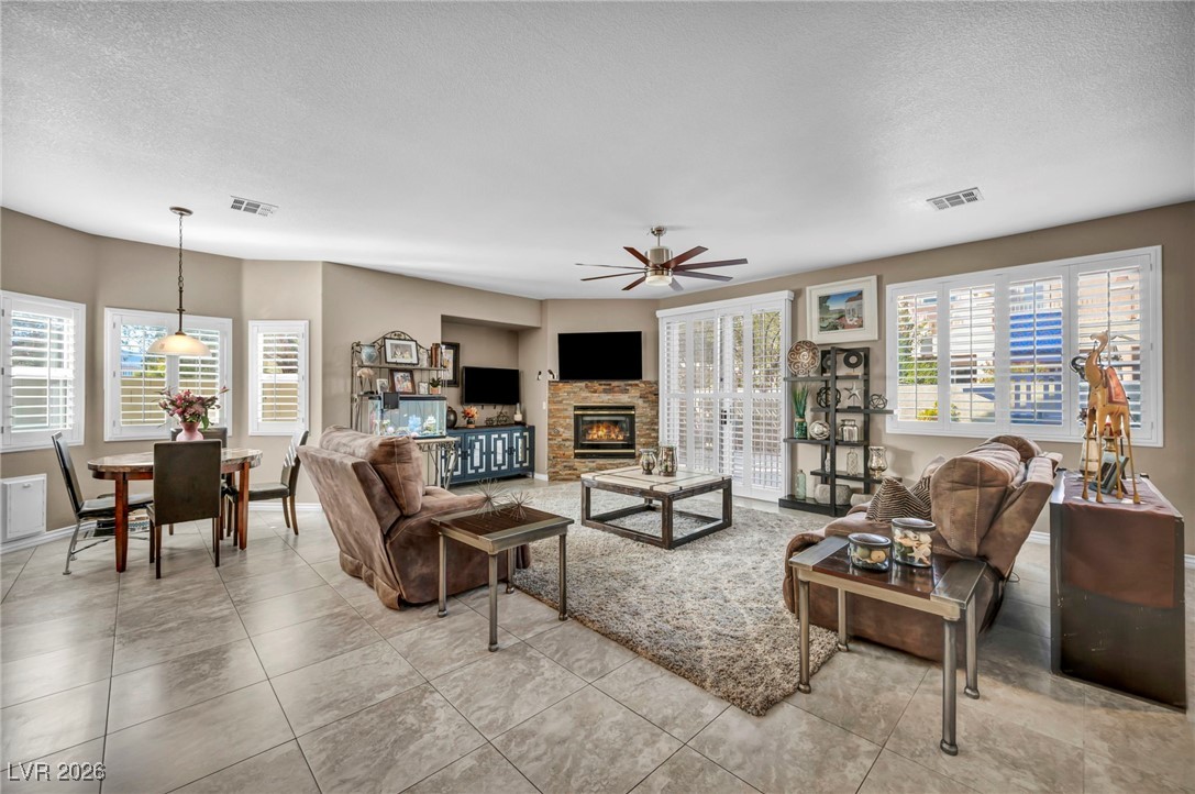 9592 Gainey Ranch Avenue Las Vegas NV 89147