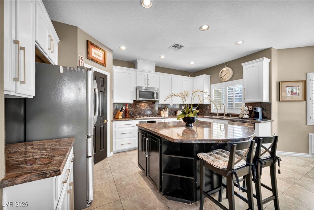 9592 Gainey Ranch Avenue Las Vegas NV 89147