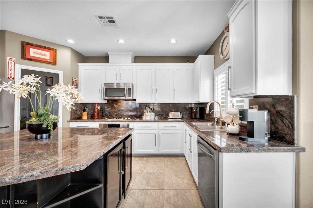 9592 Gainey Ranch Avenue Las Vegas NV 89147