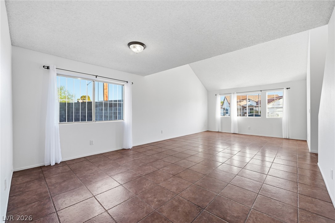 6700 Bent Wood Court Las Vegas NV 89108