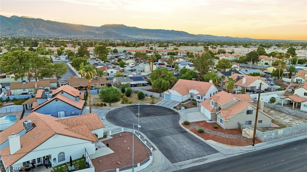 6700 Bent Wood Court Las Vegas NV 89108
