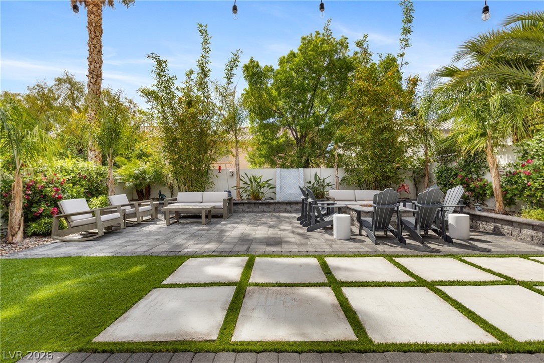 10341 Bentley Oaks Avenue Las Vegas NV 89135