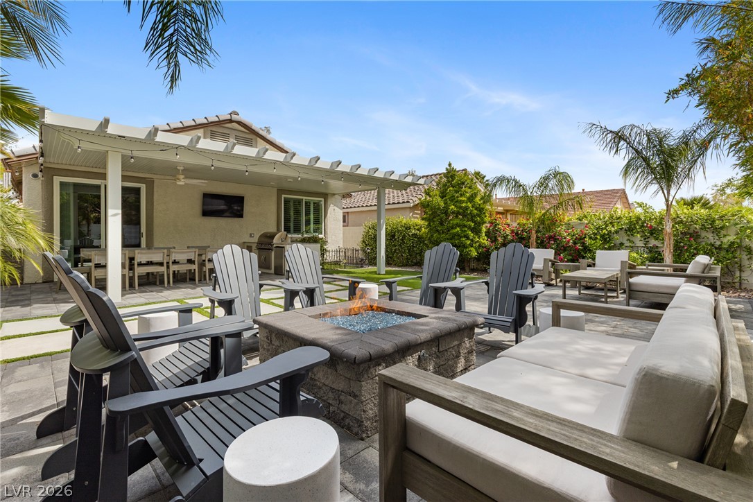 10341 Bentley Oaks Avenue Las Vegas NV 89135