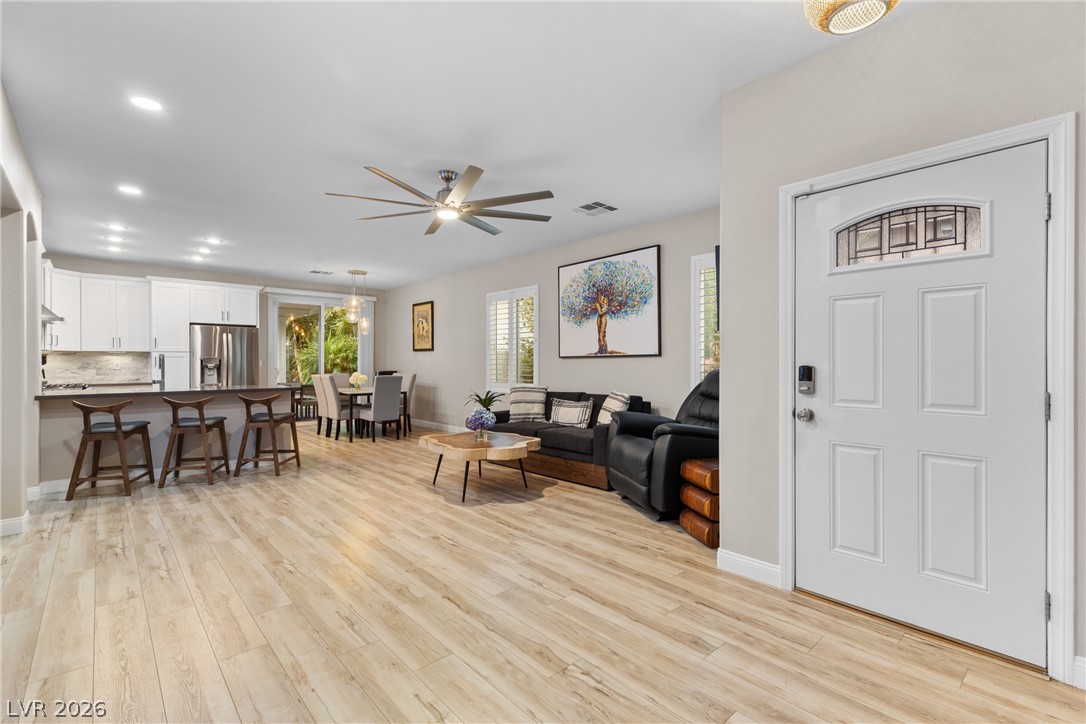 10341 Bentley Oaks Avenue Las Vegas NV 89135