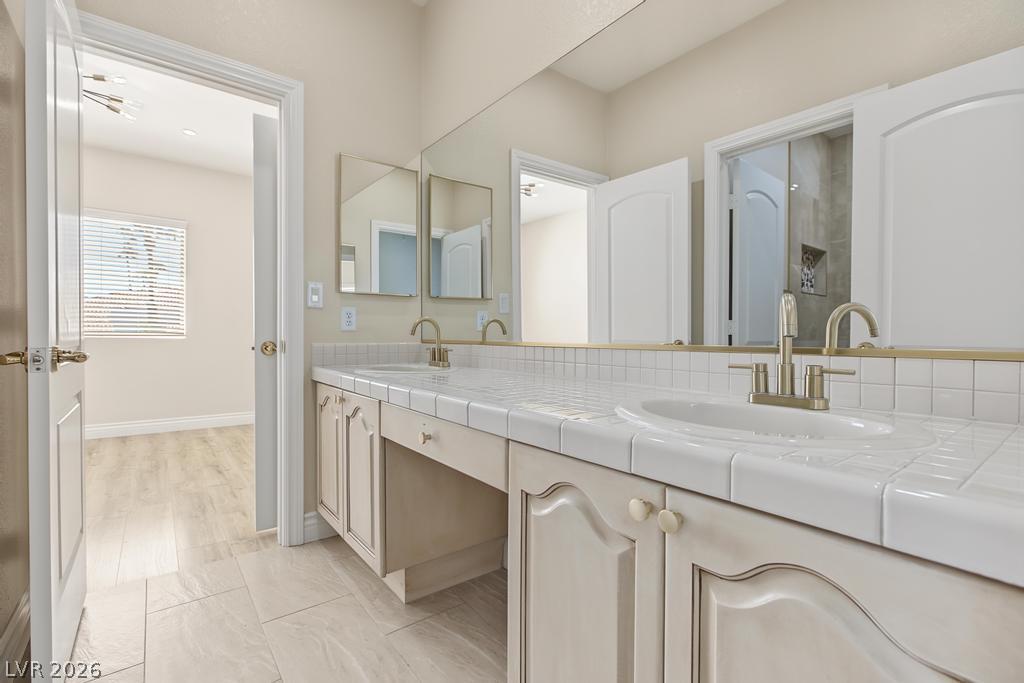 2960 Sun Lake Drive Las Vegas NV 89128