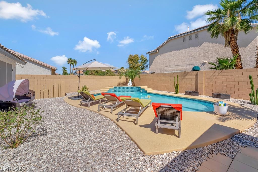316 Desert Knolls Street Henderson NV 89014